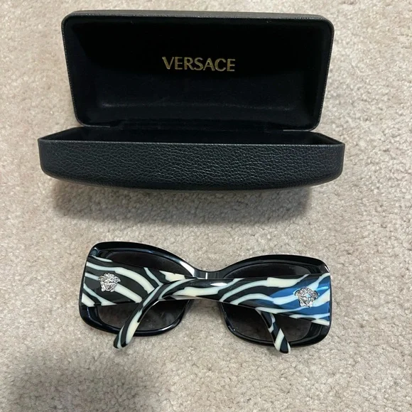 Versace Black Sunglasses for Women - Picture 7 of 8